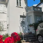 Superbe Gite Le Marronnier Au Calme, Parking, Terrasse, Clim - Commerces A 150M Entre Plaine Et Montagne - Pres De Colmar - Route Des Vins ,Vue Sur Espace Vert Et Montagne 아파트 *
