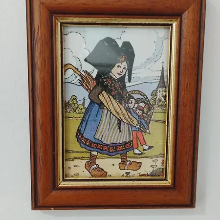 Avec Parking, Au Calme, Entre Colmar-riquewihr Et Obernai, Terrasse, Vue Sur Espaces Verts Et Coteaux D Alsace, Route Du Vin-chateaux Apartmán Châtenois