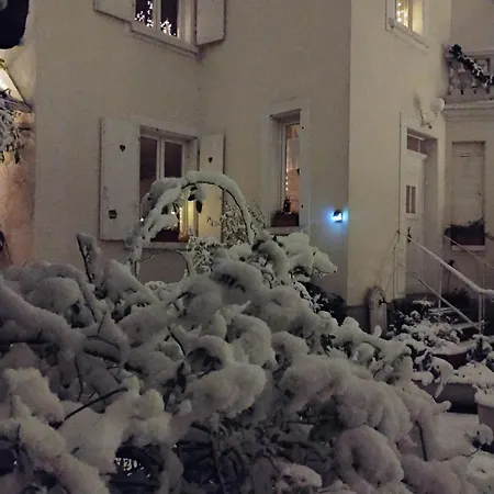 Apartmán Avec Parking, Au Calme, Entre Colmar-riquewihr Et Obernai, Terrasse, Vue Sur Espaces Verts Et Coteaux D Alsace, Route Du Vin-chateaux Châtenois